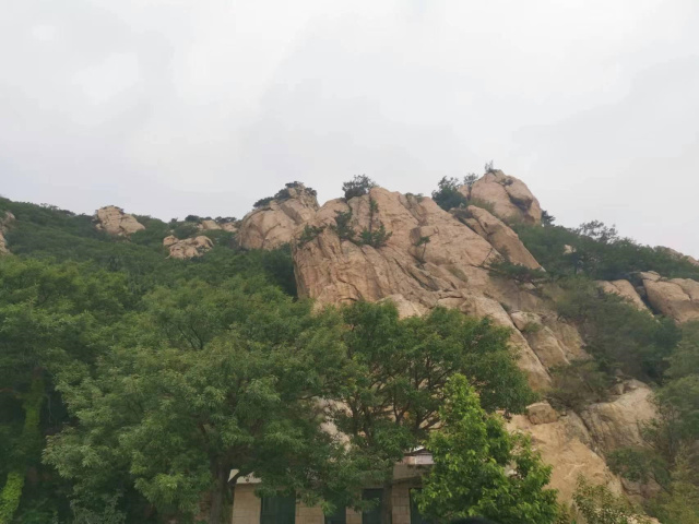 暢享自然，勇攀昆崳